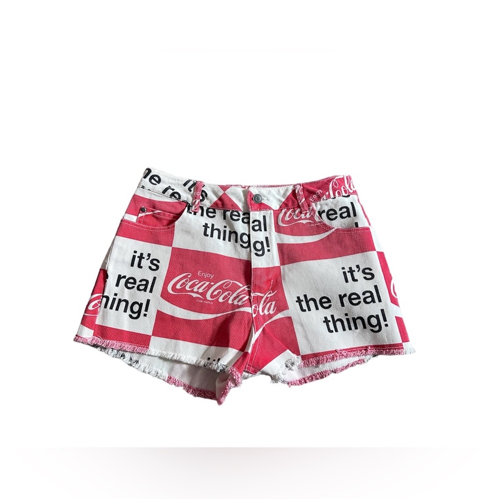 Women's Coca-Cola It's The Real Thing Red & White Denim shorts NWOT